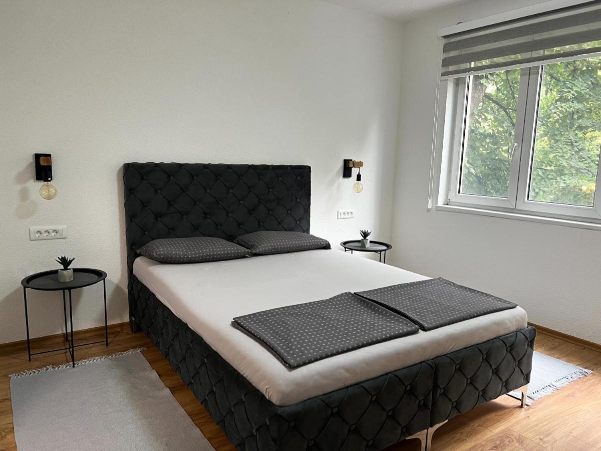 Apartment Vils Promenade Sarajevo Extérieur photo